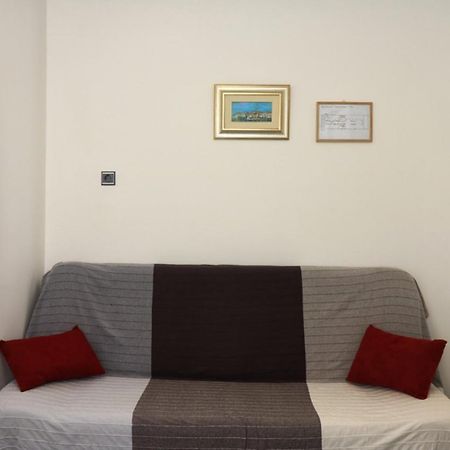Apartmani Mikin Betina  Eksteriør bilde
